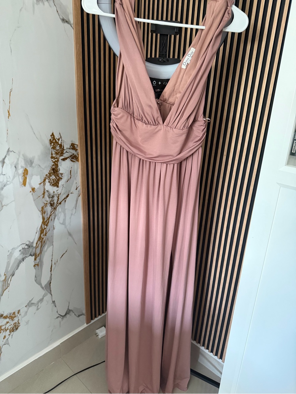 Dress Day Dusty Rose Plunging V-Neck Maxi Dress Size Small - Picture 2 of 5
